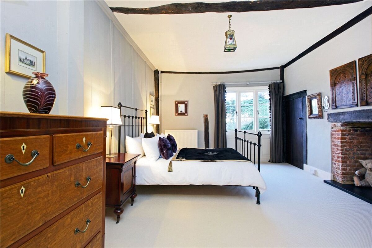 house for sale in Pilgrims Way, Thurnham, Maidstone, Kent, ME14