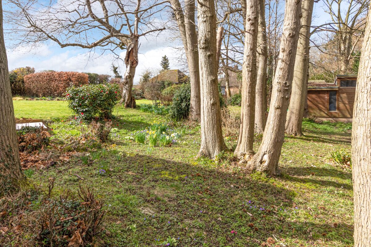 house for sale in Vicarage Lane, East Farleigh, Maidstone, Kent, ME15