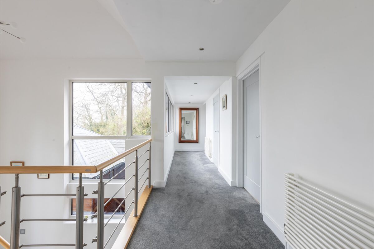 house for sale in Vicarage Lane, East Farleigh, Maidstone, Kent, ME15