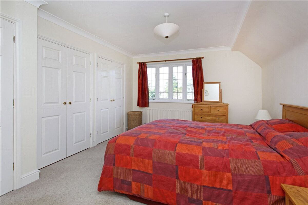 house for sale in Oakwood Drive, Sevenoaks, Kent, TN13 SEV190084