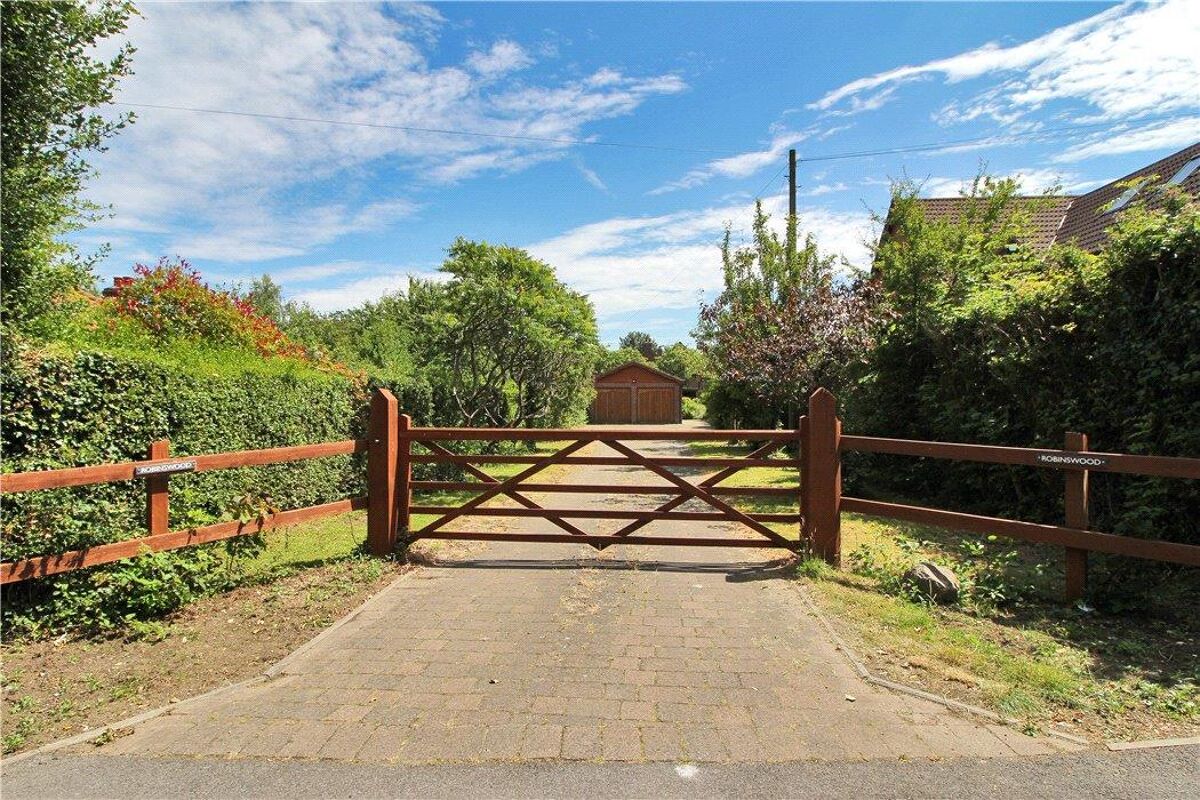 house for sale in Knockholt Road, Halstead, Sevenoaks, Kent, TN14