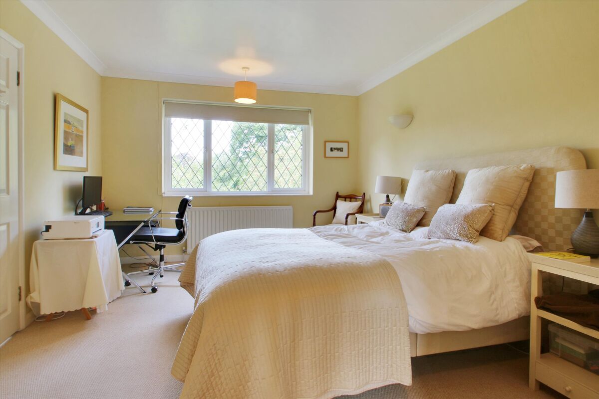 house for sale in Garth Road, Sevenoaks, Kent, TN13 SEV190174