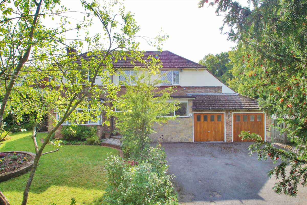 house for sale in Garth Road, Sevenoaks, Kent, TN13 SEV190174