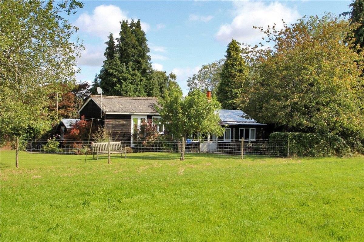 bungalow for sale in Cotmans Ash Lane, Kemsing, Sevenoaks, Kent, TN15