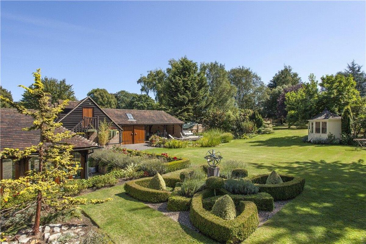 house for sale in St. Leonards Street, West Malling, ME19 SEV190239 Knight Frank