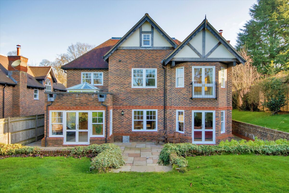 house for sale in Shenden Way, Sevenoaks, Kent, TN13 SEV200013