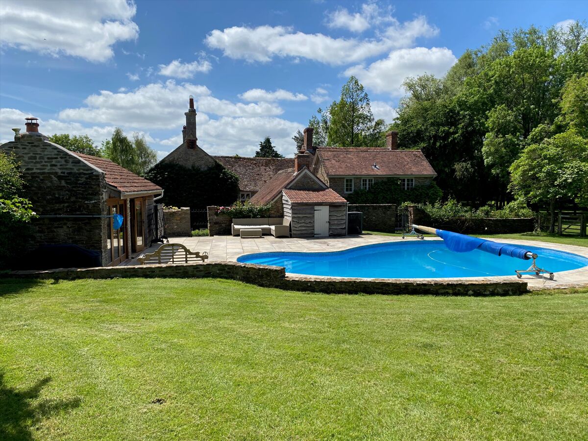 house for sale in Stalbridge, Dorset SHE012015932 Knight Frank