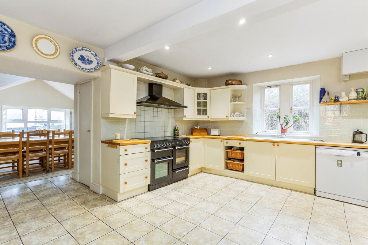 house for sale in Paddock Lodge, Somerton, Somerset, TA11