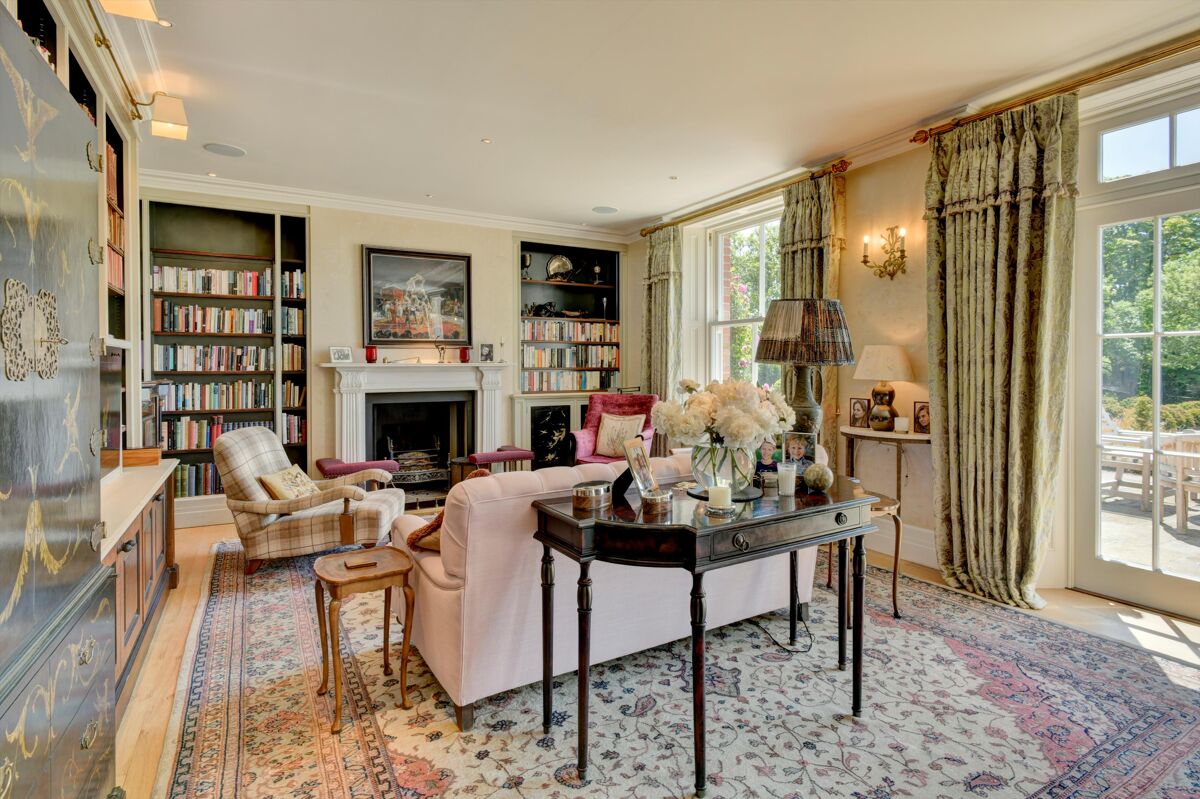 house for sale in East Knoyle, Salisbury, Wiltshire, SP3 SHE012049016