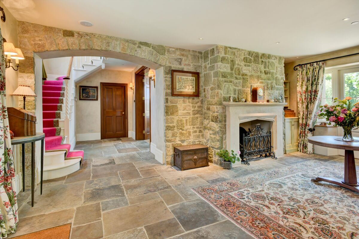 house for sale in East Knoyle, Salisbury, Wiltshire, SP3 SHE012049016