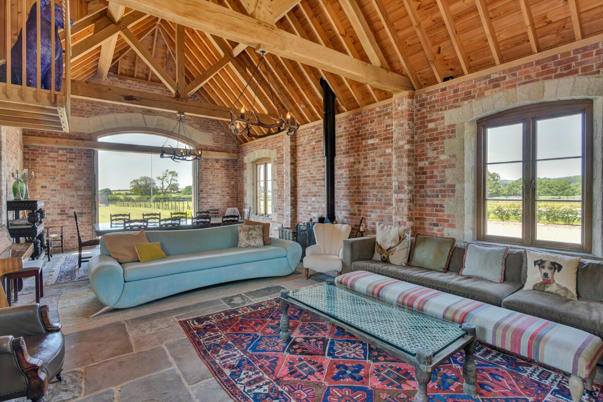 house for sale in East Knoyle, Salisbury, Wiltshire, SP3 SHE012049016