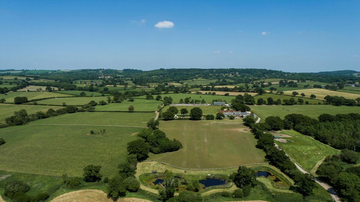 house for sale in East Knoyle, Salisbury, Wiltshire, SP3 SHE012049016