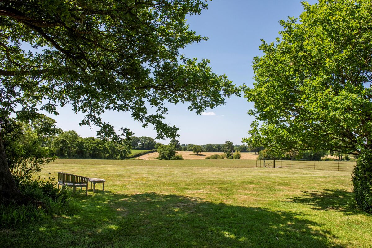 house for sale in East Knoyle, Salisbury, Wiltshire, SP3 SHE012049016