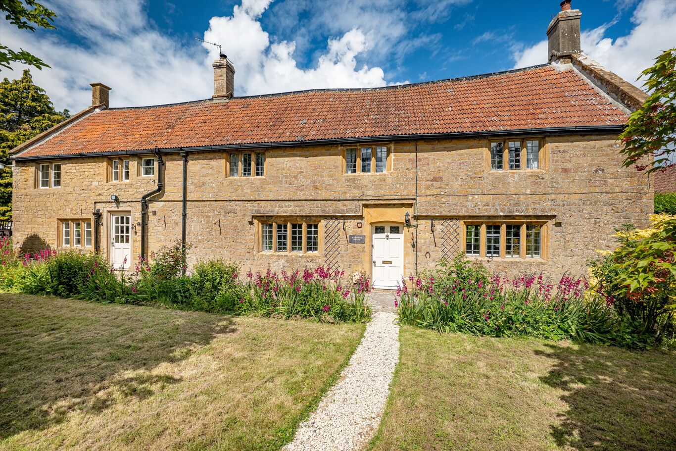 Image of Hurst, Martock, Somerset TA12