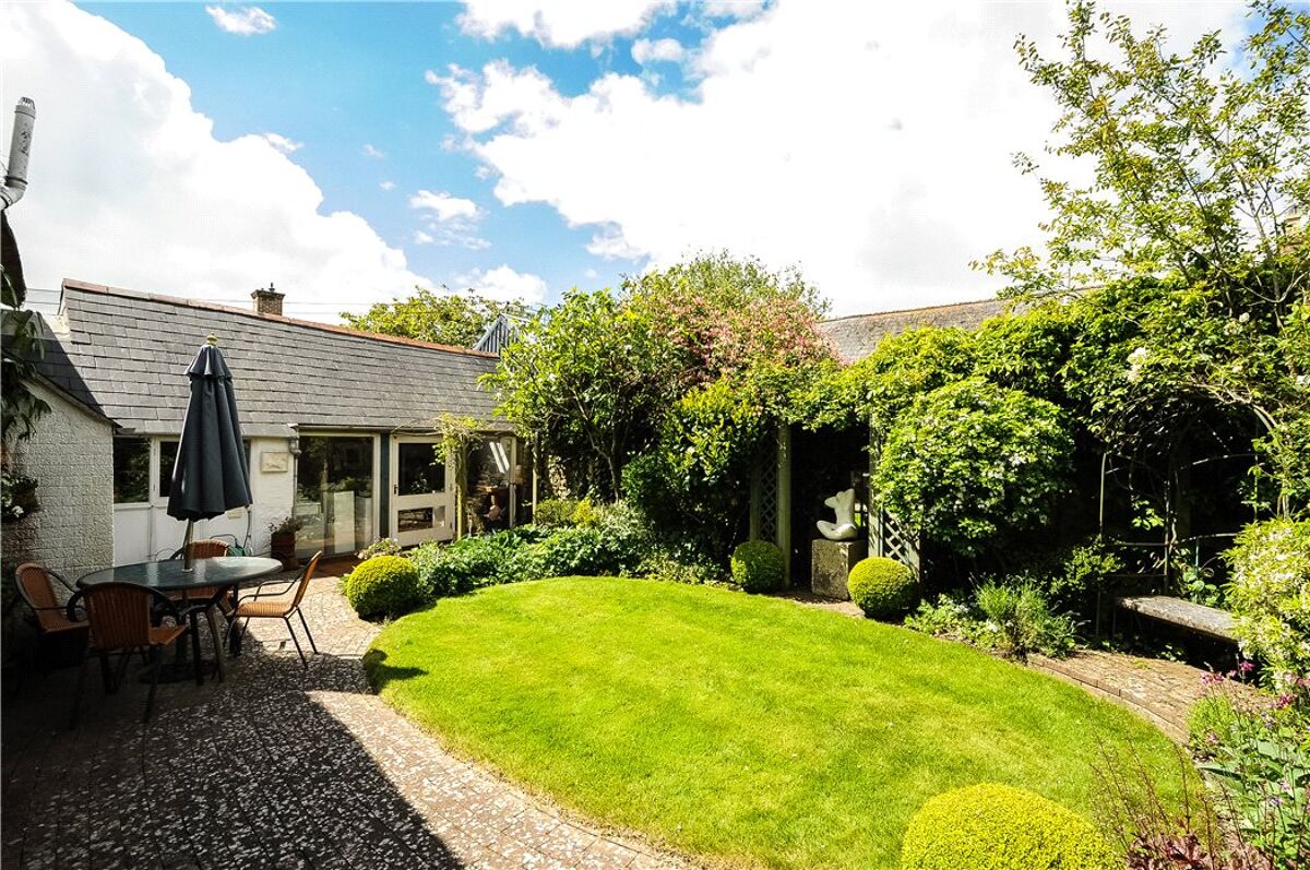 house for sale in Cattistock, Dorchester, Dorset, DT2 SHE150100