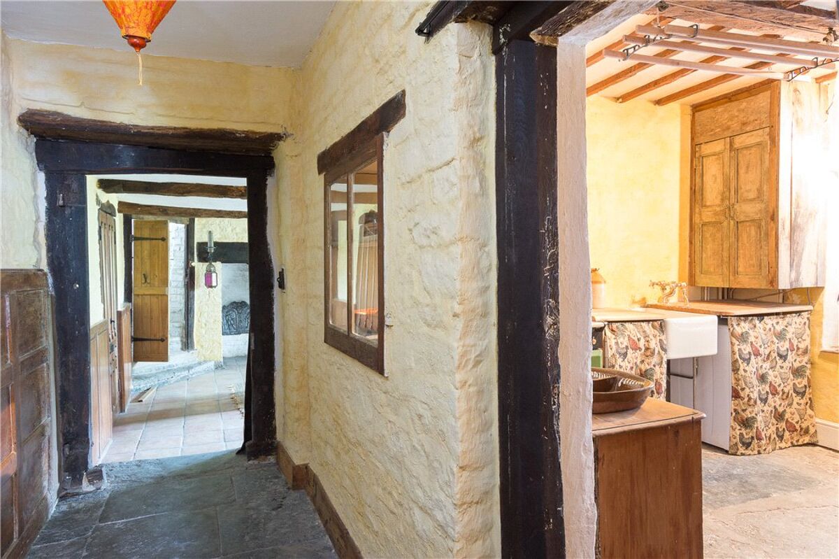 house for sale in Broad Street, Somerton, Somerset, TA11 SHE160081