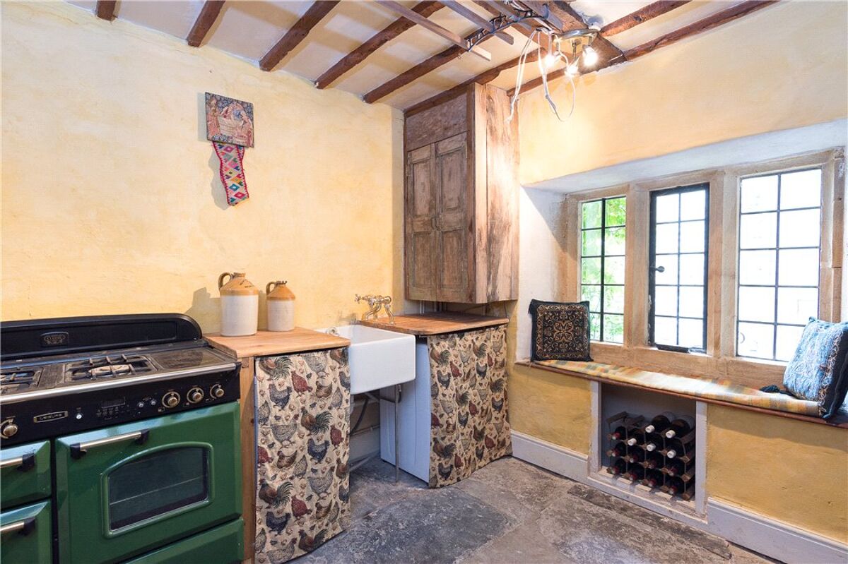 house for sale in Broad Street, Somerton, Somerset, TA11 SHE160081