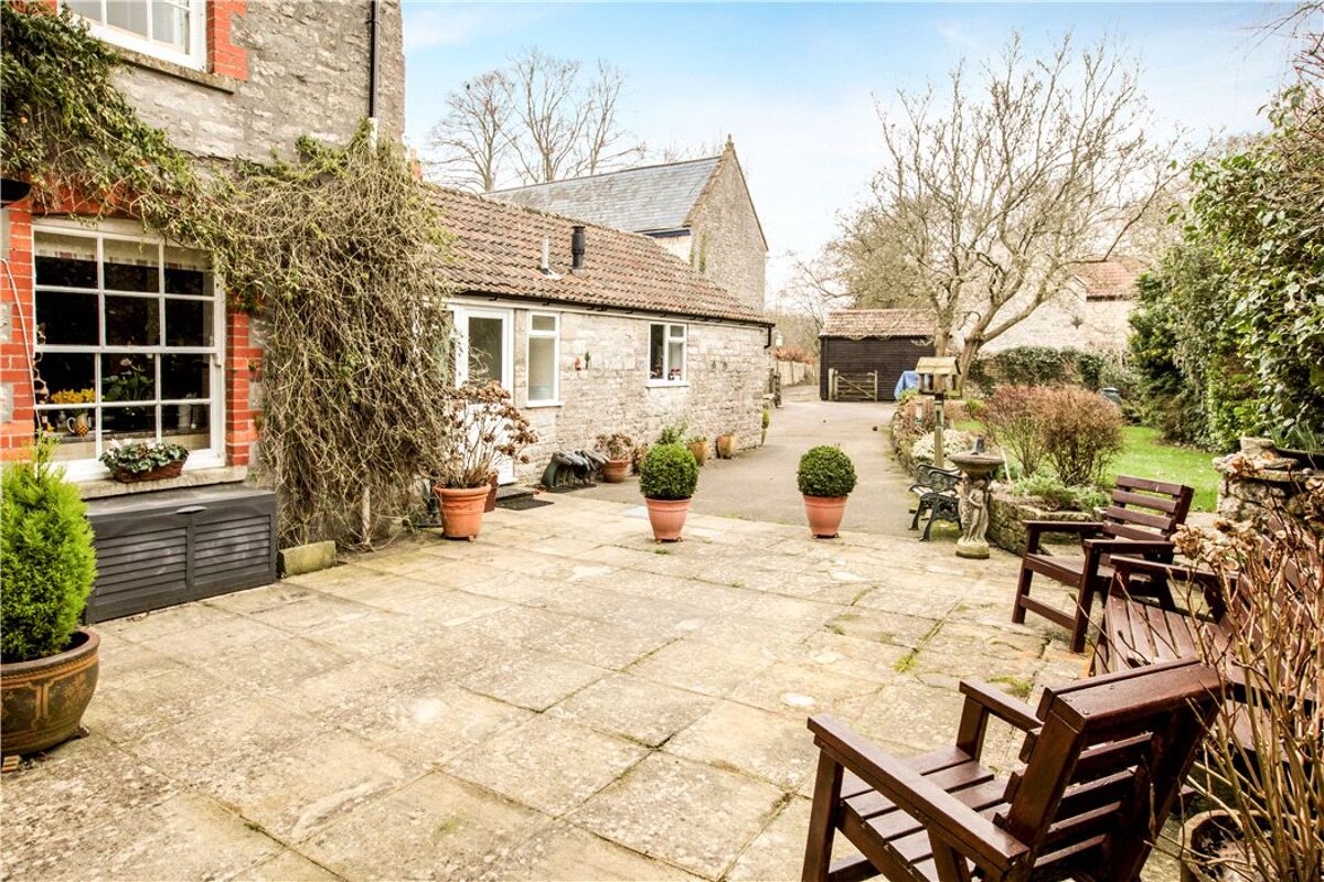 house for sale in High Street, Queen Camel, Yeovil, Somerset, BA22