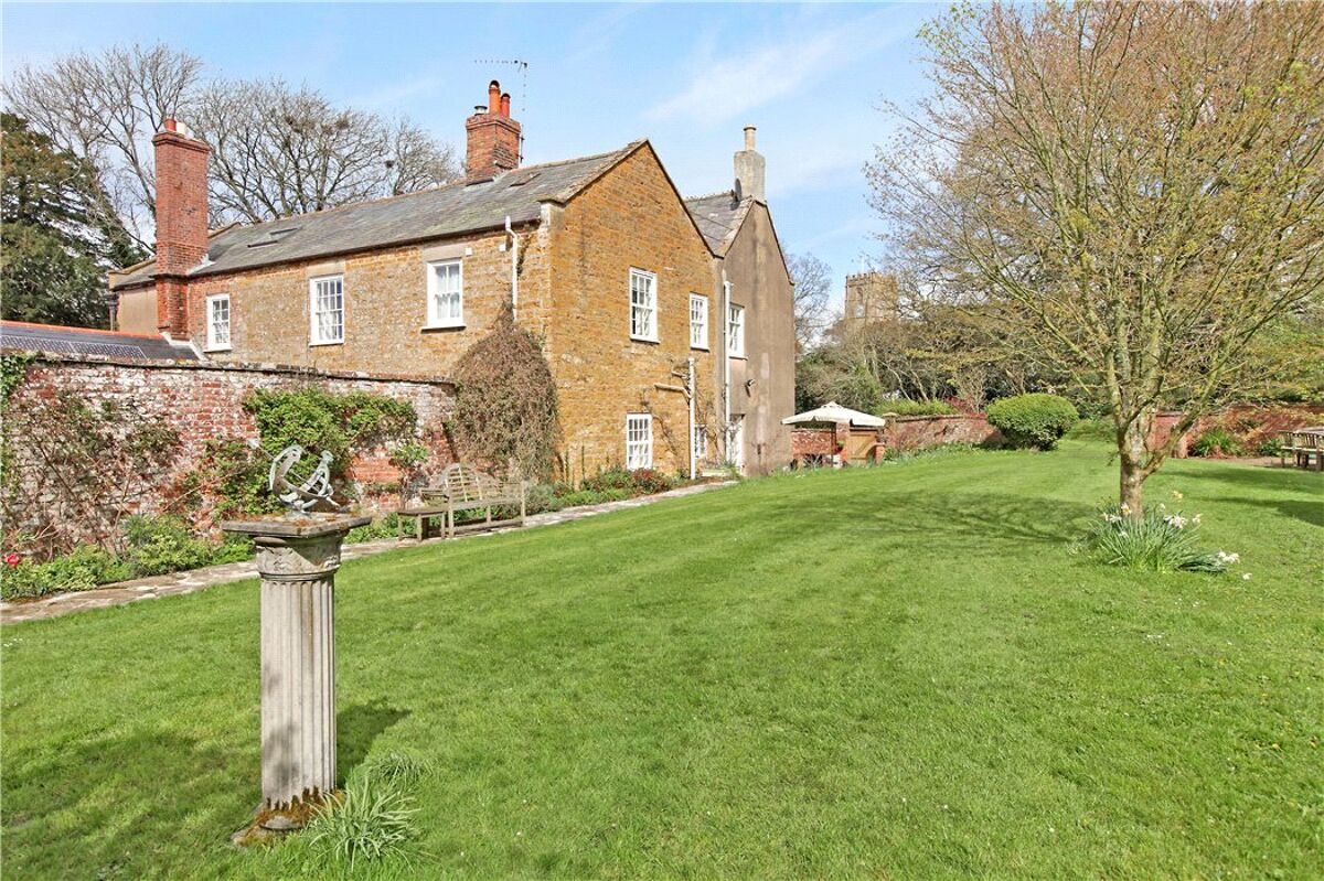 house for sale in Whitchurch Canonicorum, Bridport, Dorset, DT6