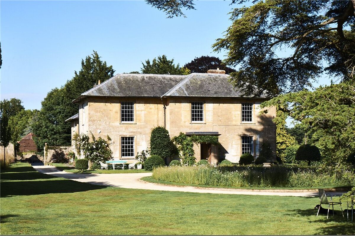 house for sale in Yeabridge, South Petherton, Somerset, TA13