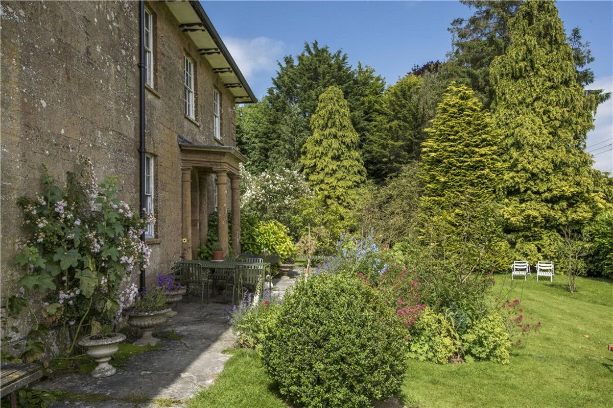 house for sale in Yeabridge, South Petherton, Somerset, TA13