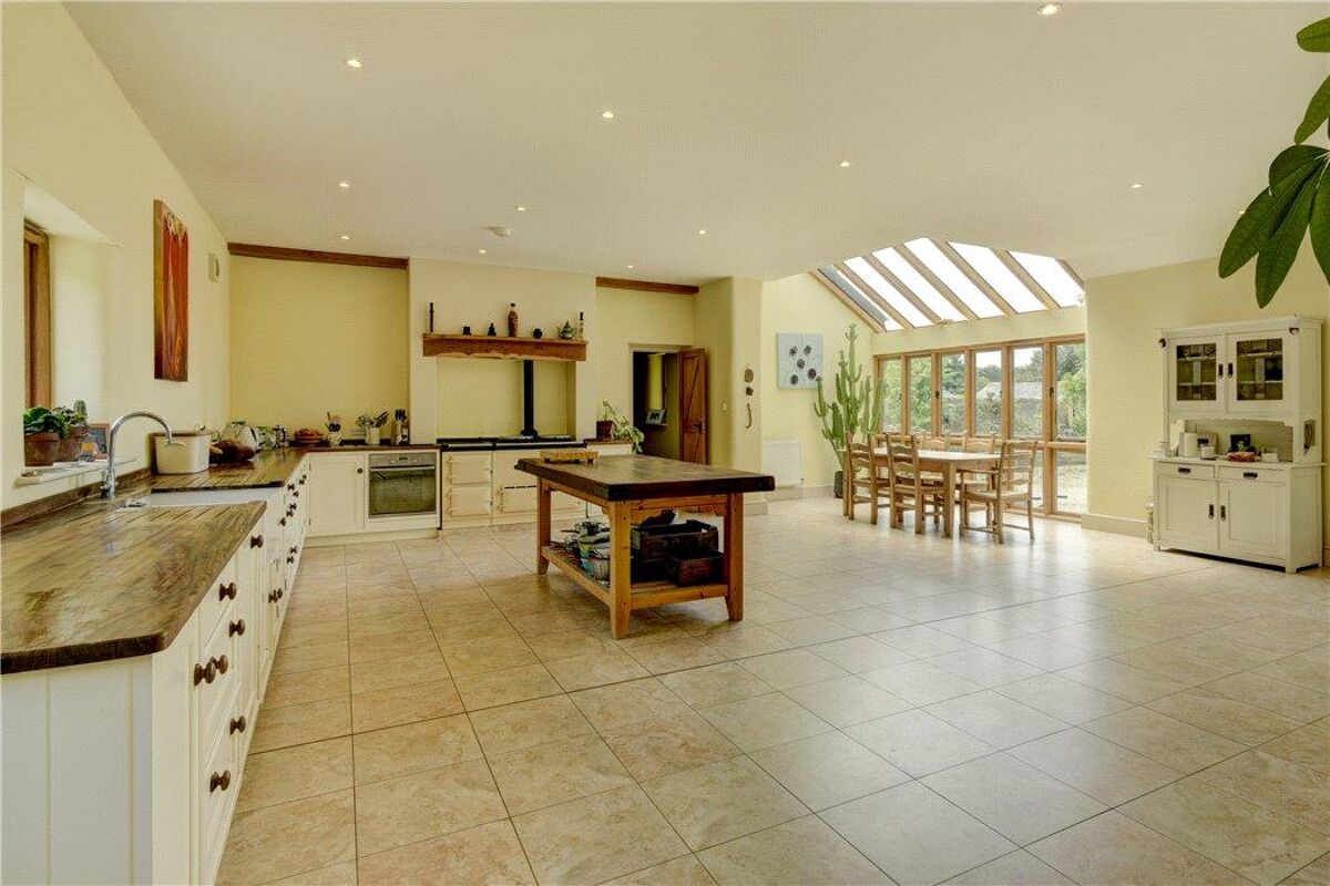 house for sale in Shepton Mallet, Somerset, BA4 SHE180081