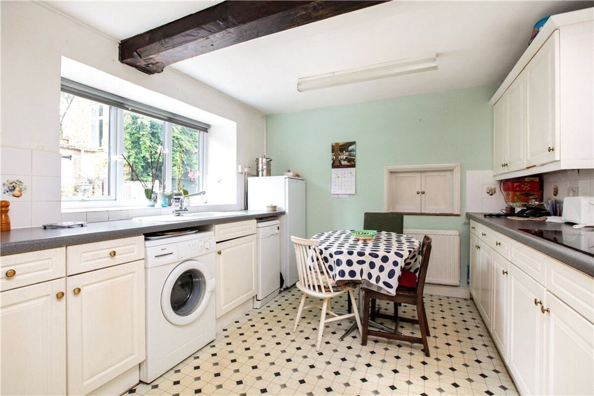 house for sale in South Street, Castle Cary, Somerset, BA7 SHE180152