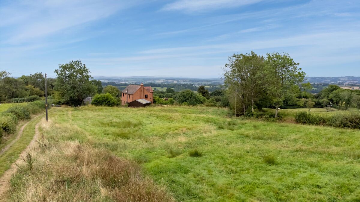 house for sale in Hopton Bank, Hopton Wafers, Kidderminster, Shropshire