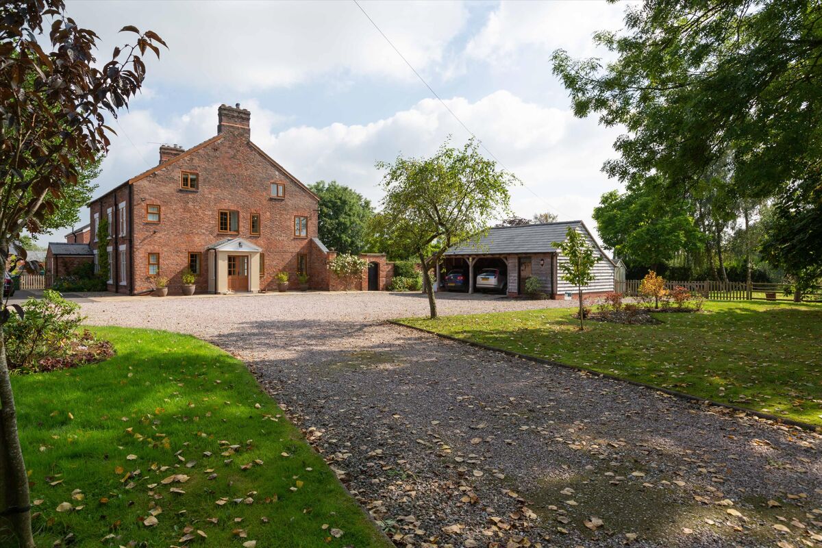 house for sale in Aston Juxta Mondrum, Nantwich, Cheshire, CW5