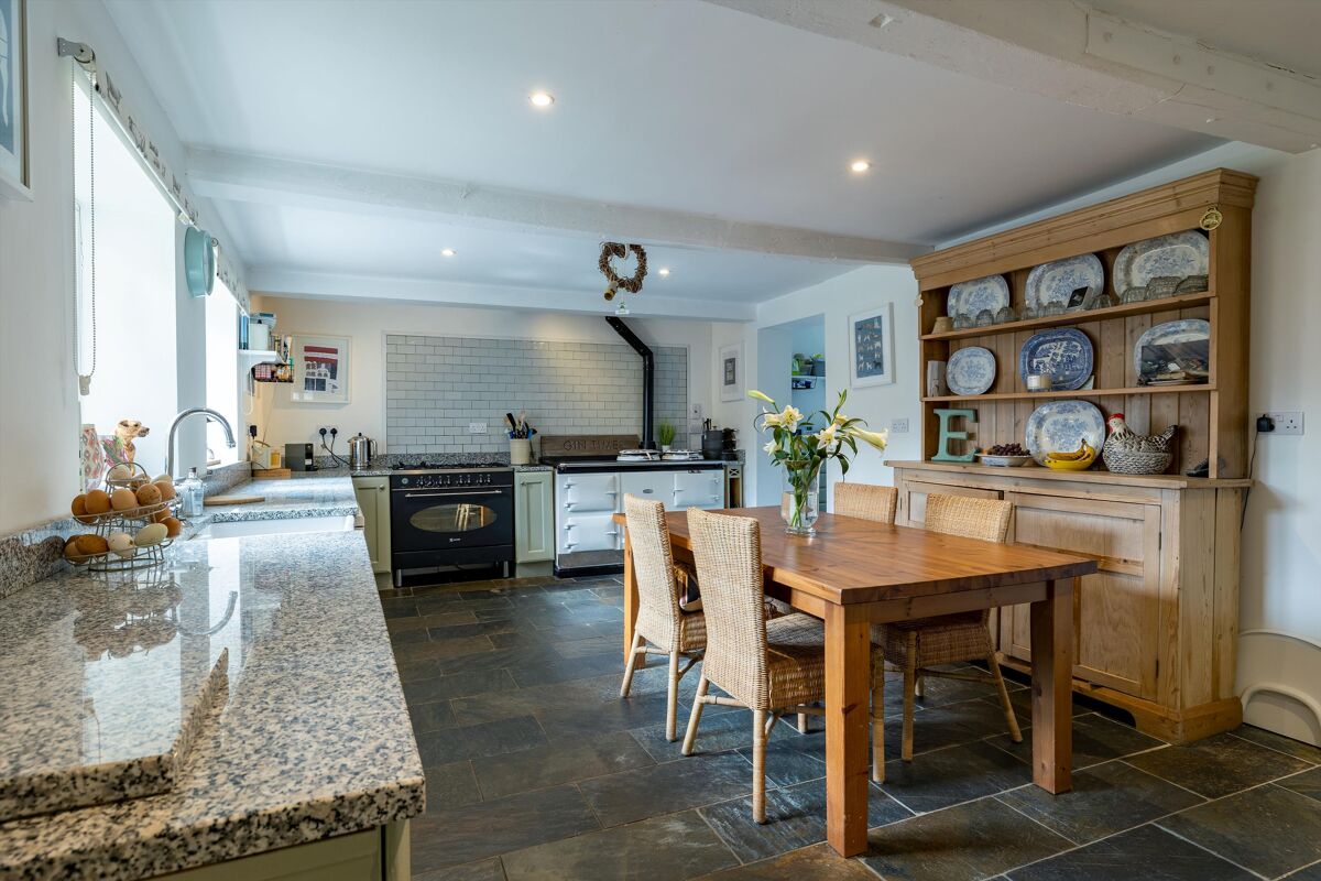 house for sale in Waters Upton, Shropshire, TF6 SHR012243293 Knight