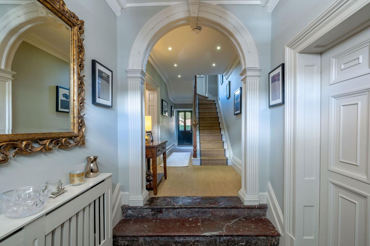 townhouse for sale in Abbey Foregate, Shrewsbury, Shropshire, SY2