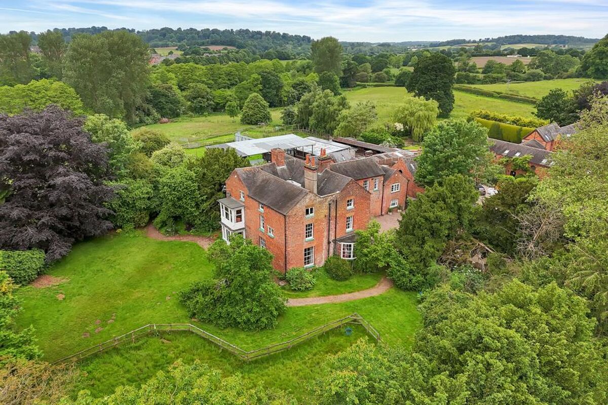 house for sale in Meretown, Newport, Staffordshire, TF10 SHR012291379