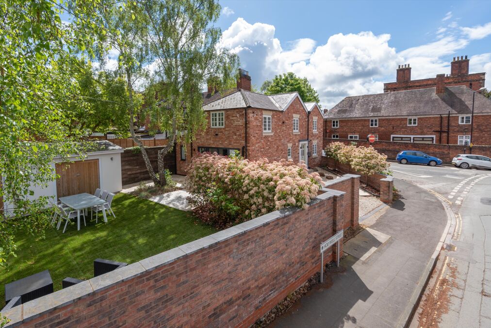 Image of Whitehall Street, Shrewsbury, Shropshire, SY2