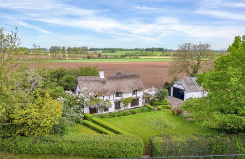 Picture of 3 bedroom house for sale.