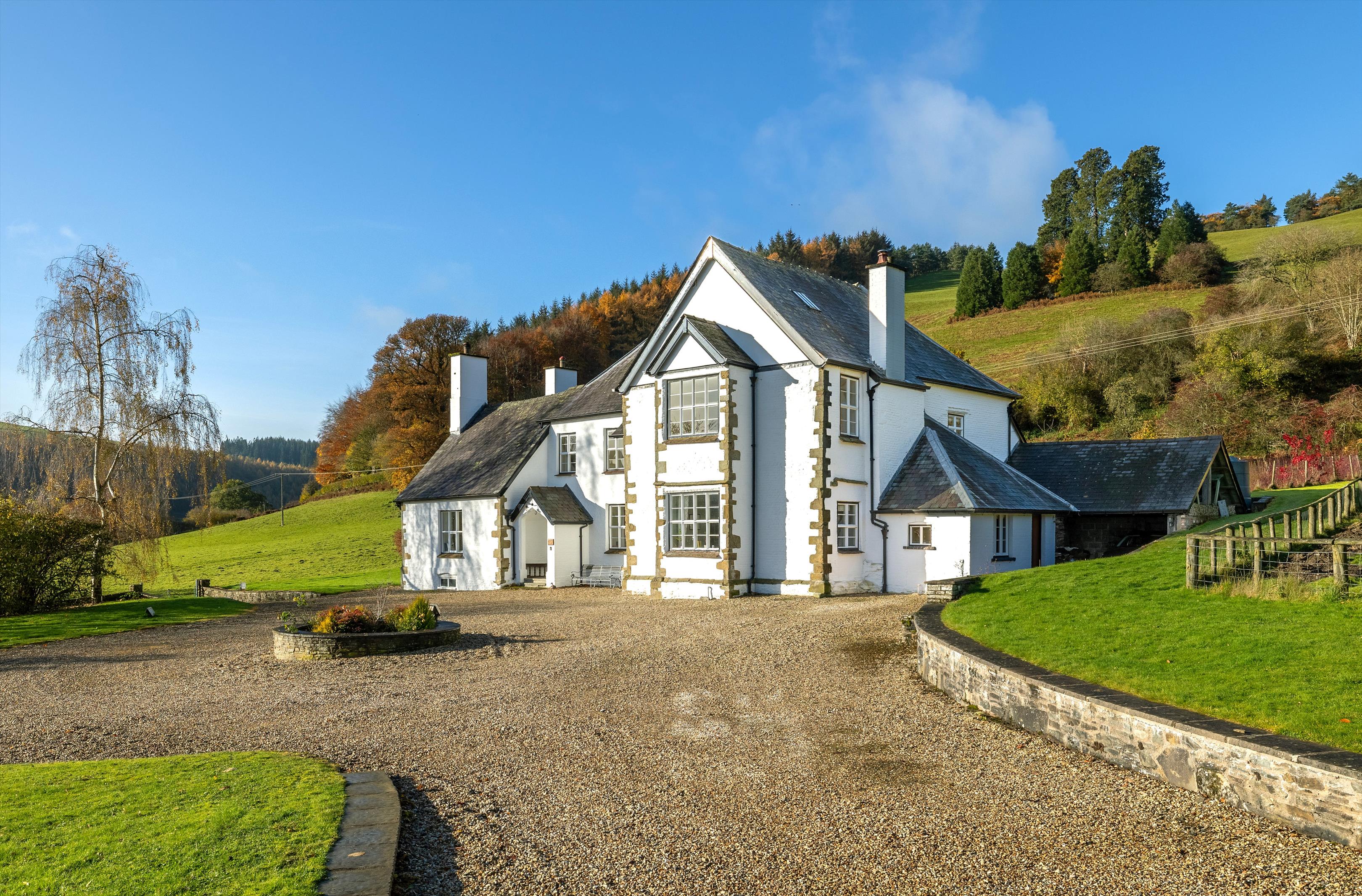 Knight Frank Property shr012323508