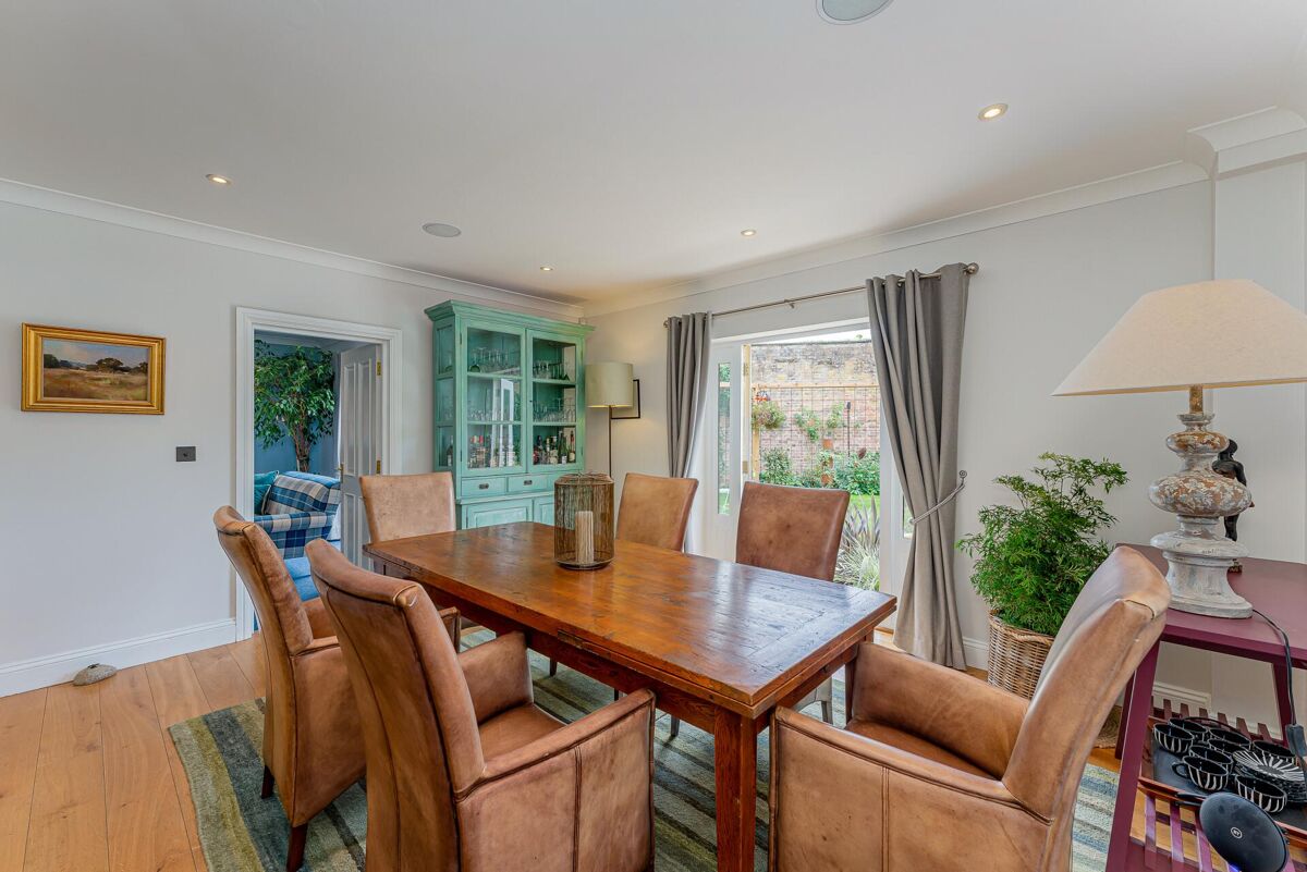 house for sale in Cound Park Gardens, Shrewsbury, SY5 SHR012357761