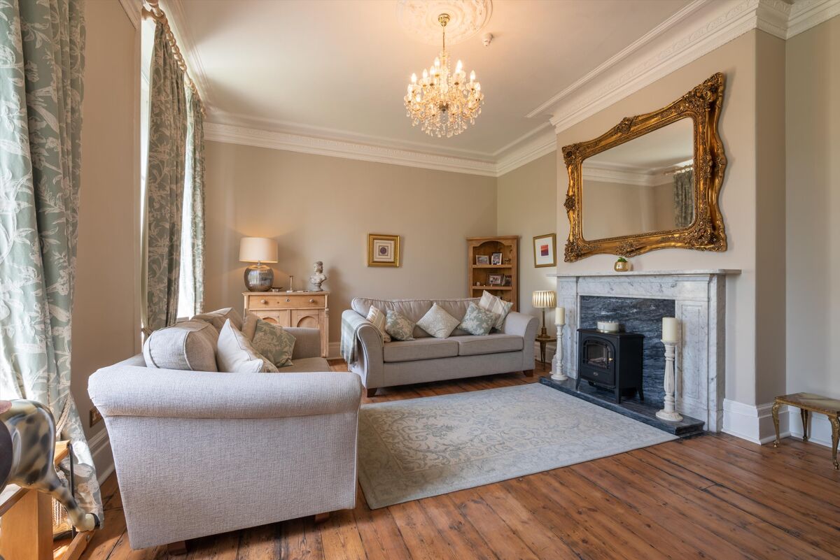 house for sale in Abbey Foregate, Shrewsbury, Shropshire, SY2