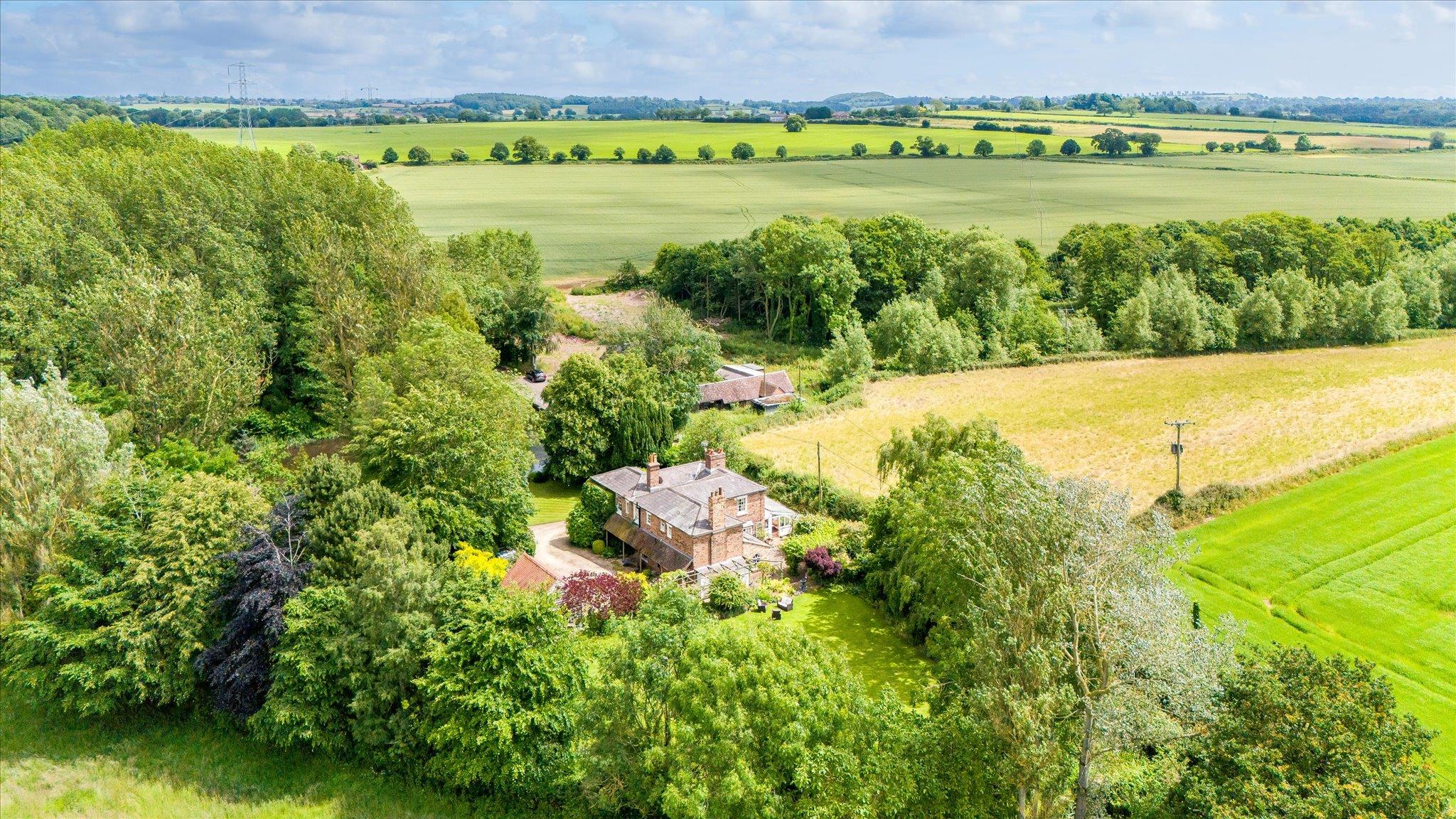 Timeless Country Charm Meets Refined Elegance 1