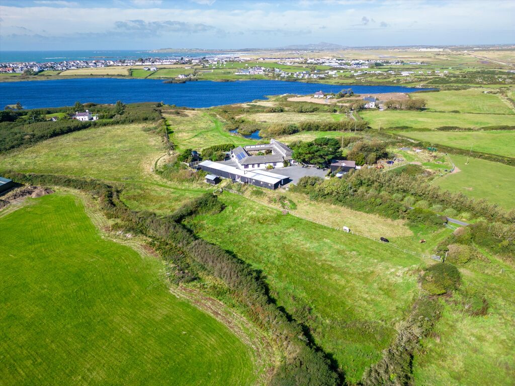 Image of Llanfaelog, Ty Croes, Sir Ynys Mon, LL63