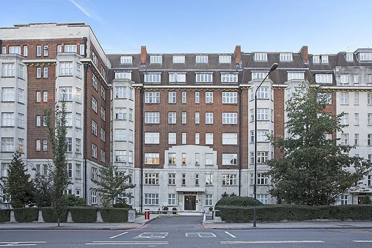 flat to rent in Wellington Road, St John's Wood, London, NW8