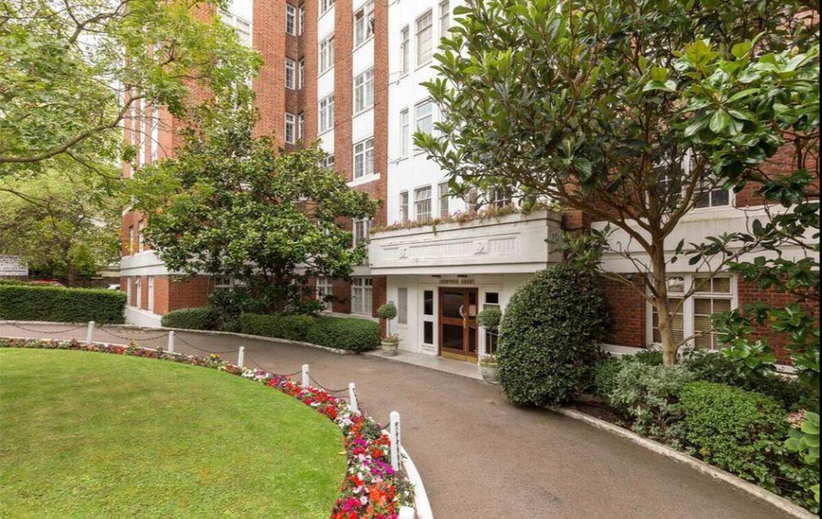 Flat to rent in Abbey Road, London, NW8 SJQ012026446 Knight Frank