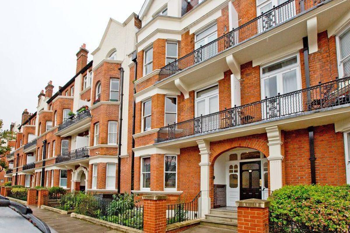 flat to rent in Delaware Mansions, Delaware Road, Maida Vale London, W9