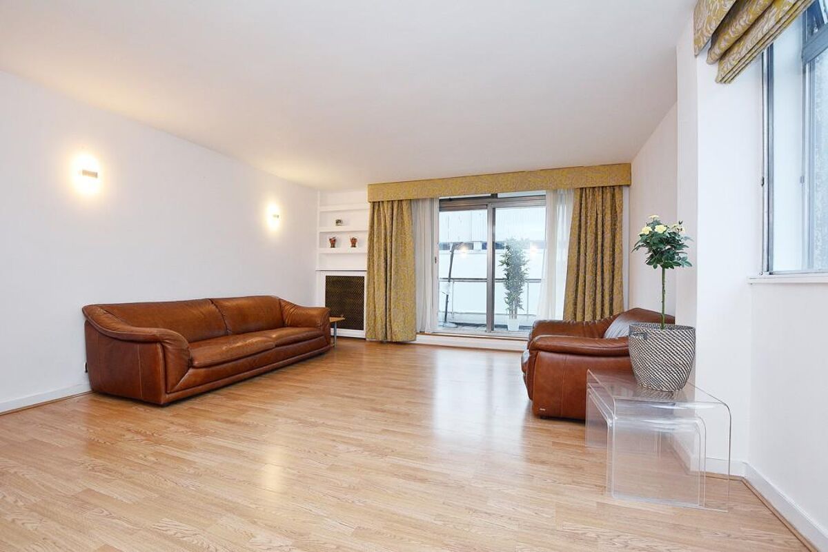 Immobilien zur Vermietung - Century Court, Grove End Road, St John's