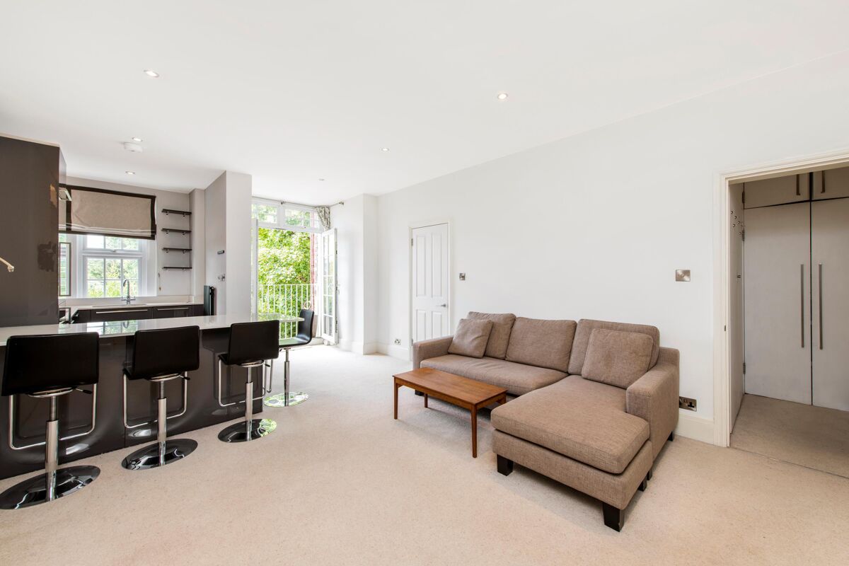 flat to rent in Elm Tree Court, Elm Tree Road, St John's Wood, London ...