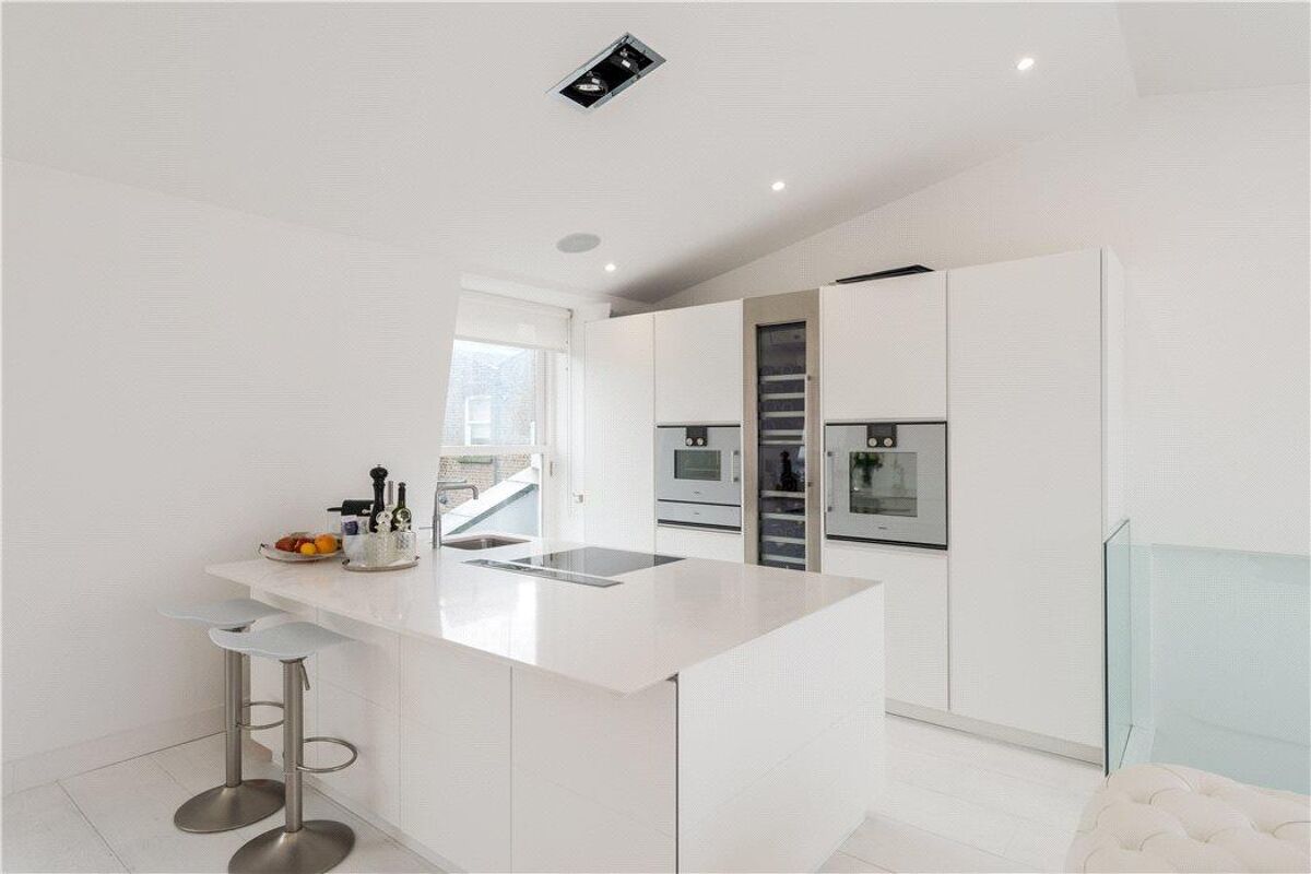 flat to rent in Lanark Road, Little Venice, London, W9 SJQ012076842