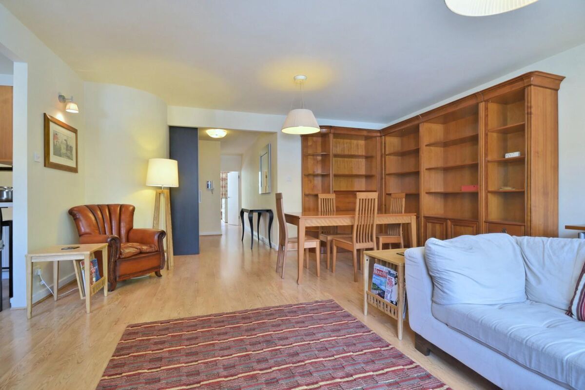 flat to rent in Marlborough Place, St Johns Wood, NW8 SJQ012100775