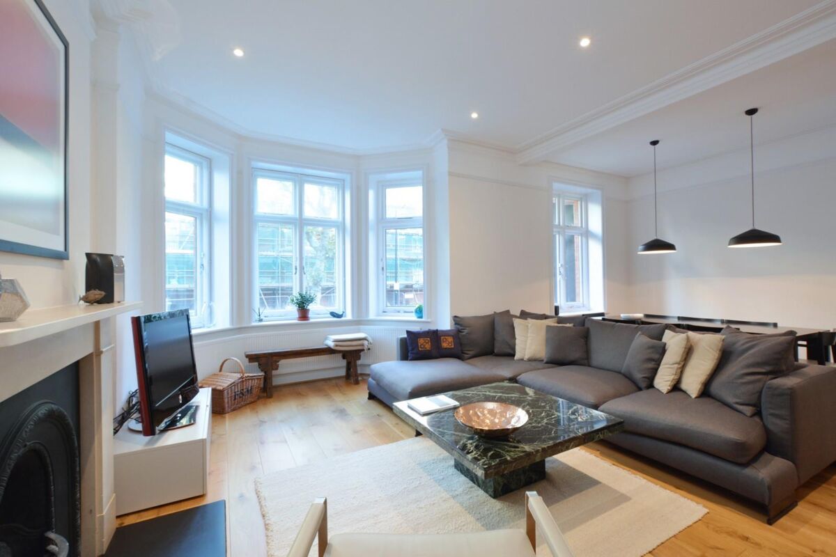 flat rent Lauderdale Mansions  Maida Vale  London 