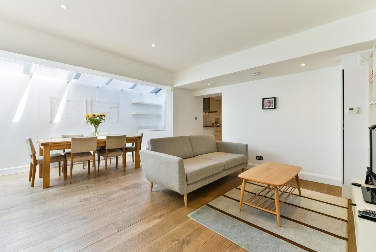 flat to rent in Randolph Avenue, London, W9 SJQ012241047 Knight Frank