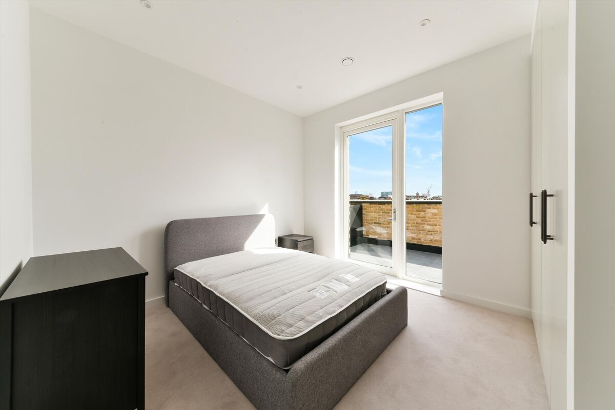 flat to rent in Carrick Yard, Fisherton Street, London, NW8