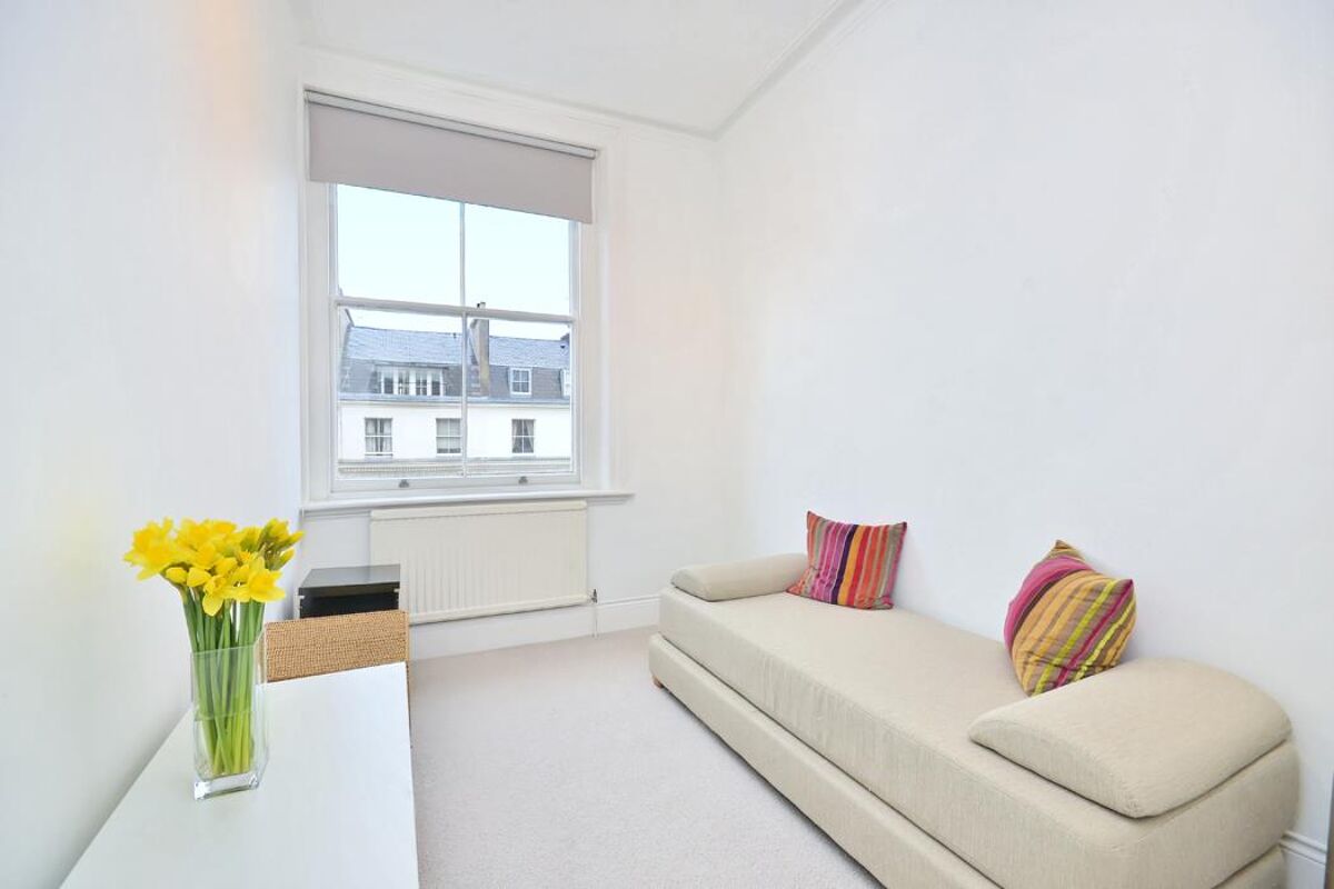 flat to rent in Warrington Crescent, Little Venice, London, W9 SJQ012277790 Knight Frank